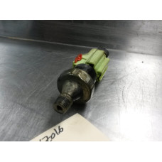 101Z016 Engine Oil Pressure Sensor For 08-09 Dodge Caliber  1.8